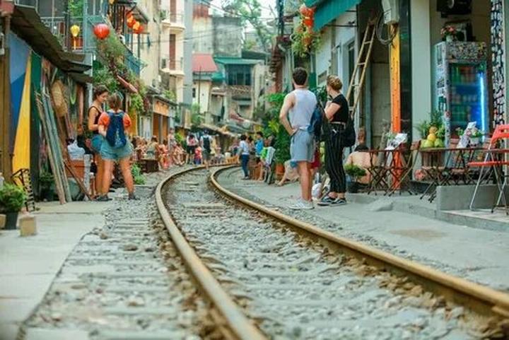 Hotspot Matrix: Khởi Nghiệp An Toàn, Thành Công Bền Vững với Video Ngắn
