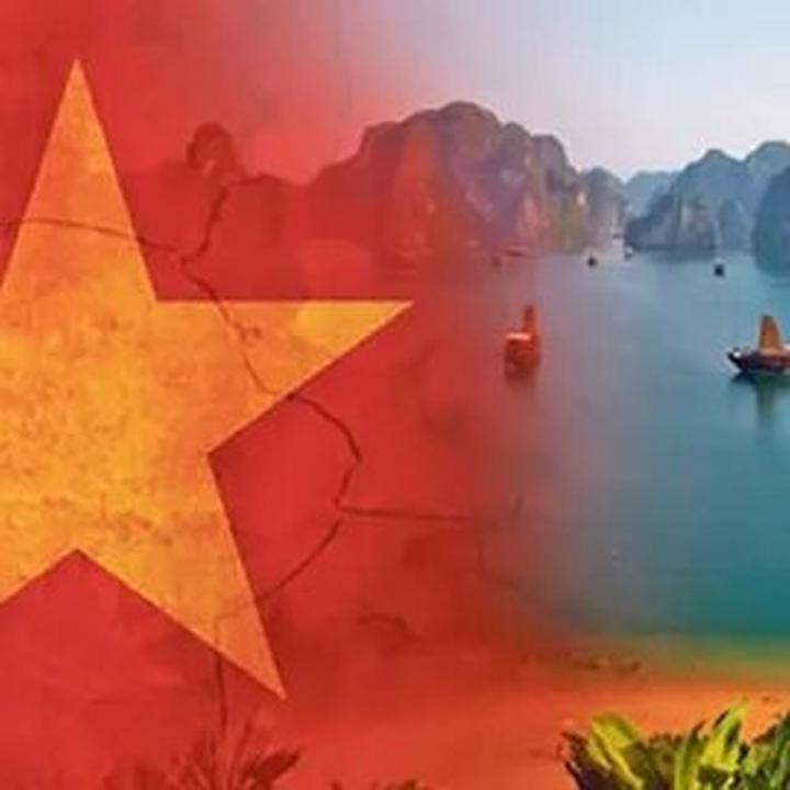 Từ Phương Oanh diện set đồ 50 đến chiến lược content: Hotspot Matrix chia sẻ